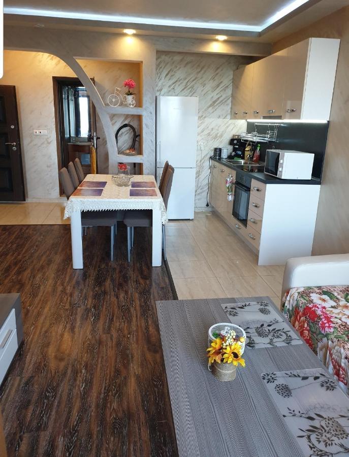 Sunshine Apartment 포마리 외부 사진