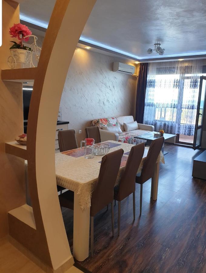 Sunshine Apartment 포마리 외부 사진